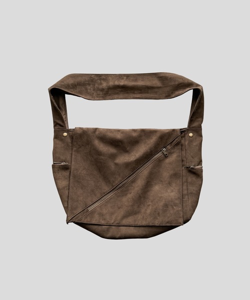 cii(シー)の「slash zip vintage shoulder bag / スラッシュジップヴィンテージショルダーバッグ(ショルダーバッグ・メンズ・ブラック/ブラウン・FREE)」の2枚目の写真