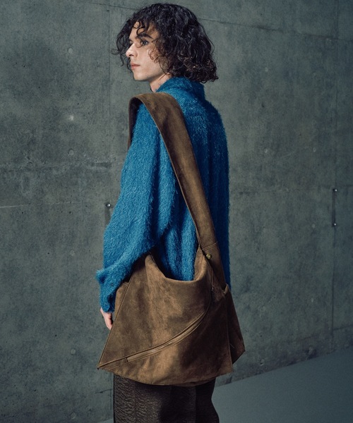 cii（シー）の「slash zip vintage shoulder bag / スラッシュジップ