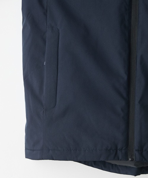 ragged mountain（ラギットマウンテン）の「【RAGGED MOUNTAIN/ラギットマウンテン】【耐水圧10,000mmの本格的な防水性】LACONIA/ラコニア 中綿 ライトジャケット 薄中綿仕様 撥水 防風 すっきりシルエット インナージャケット ユニセックス（ブルゾン・メンズ・ブラック/ネイビー/グレー/カーキ/アイボリー/ブルー系その他2・MEDIUM/LARGE/X-LARGE）」の14枚目の写真