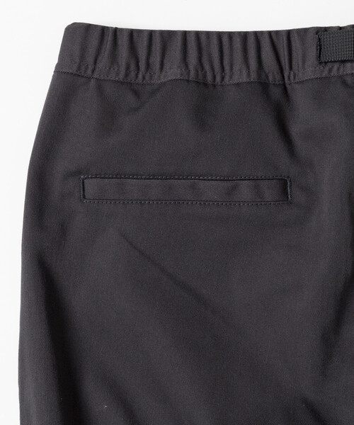 FREAK'S STORE(フリークスストア)の「ウェービングベルト クライミングパンツ Fabric by SOLOTEX(R)(チノパンツ・メンズ・チャコールグレー/ブラック/ベージュ/その他7・SMALL/MEDIUM/LARGE)」の17枚目の写真
