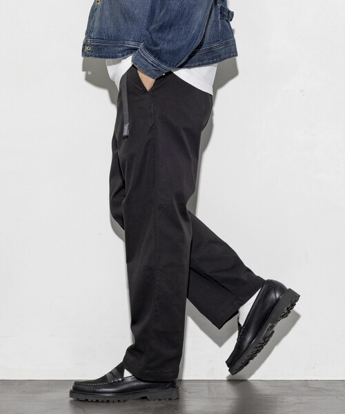 FREAK'S STORE（フリークスストア）の「SOLOTEX ウェービングベルト クライミングパンツ / WEBBING BELT PANTS（チノパンツ・メンズ・チャコールグレー/ブラック/ベージュ/その他7・SMALL/MEDIUM/LARGE）」の15枚目の写真