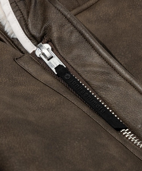 JH junhashimoto（ジェイエイチジュンハシモト）の「【WEB・直営店限定】JH junhashimoto(ジェイエイチ ジュンハシモト)マイクロスウェード フロントファスナー ダウンラップコート(保温性/防風性)（ダウンジャケット/コート・メンズ・ブラウン/ブラック・S/M/L/XL/XXL）」の20枚目の写真