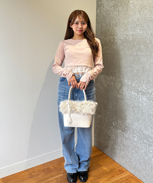 Mi-je（ミジェ）の「裾フリルラインストーンTシャツ【韓国ファッション】（Tシャツ/カットソー・レディース・ブラック/ピンク・F）」の9枚目の写真