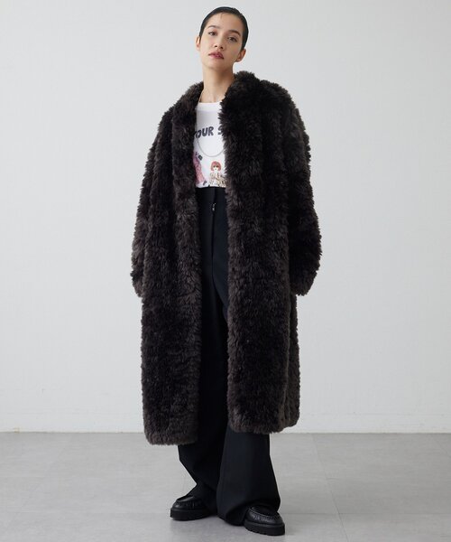 THE PAUSE(ザ ポーズ)の「【THE PAUSE】フェイクファーロングコート(その他アウター・レディース・アイボリー/チャコールグレー・FREE)」の2枚目の写真