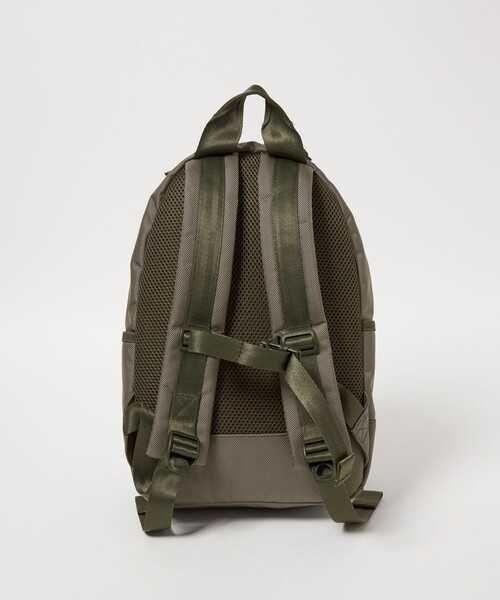 NEW ERA（ニューエラ）の「＜NEW ERA＞Child ライトパック / バックパック（ 11L ） / キッズ（バックパック/リュック・キッズ・ブラック/オリーブ・FREE）」の4枚目の写真