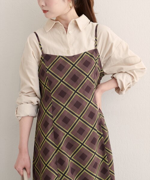 natural couture(ナチュラルクチュール)の「コーデュロイオーバーサイズシャツ(シャツ/ブラウス・レディース・ピンク/ブラウン/アイボリー・FREE)」の6枚目の写真