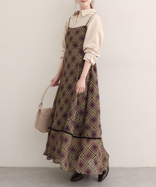 natural couture(ナチュラルクチュール)の「コーデュロイオーバーサイズシャツ(シャツ/ブラウス・レディース・ピンク/ブラウン/アイボリー・FREE)」の10枚目の写真