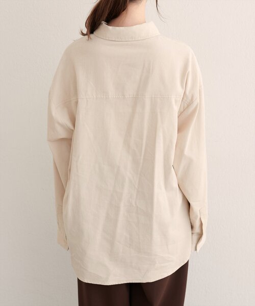 natural couture(ナチュラルクチュール)の「コーデュロイオーバーサイズシャツ(シャツ/ブラウス・レディース・ピンク/ブラウン/アイボリー・FREE)」の11枚目の写真
