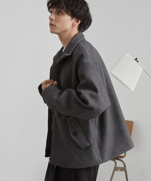 MONO-MART（モノマート）の「テックメルトン スタンドカラー ショートコートジップアップブルゾン（その他アウター・メンズ・モカ/ダークネイビー/グレー/ブラック・S/M/L）」の15枚目の写真