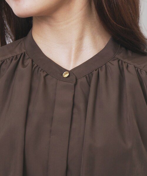 index(インデックス)の「サテンバンドカラーブラウス【洗濯機OK/イージーアイロン】(シャツ/ブラウス・レディース・ブラウン系その他/ナチュラル/ピンク・36/38/40/42)」の19枚目の写真