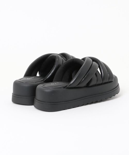 Narcissus(ナルシス)の「パデットスライドサンダル フラットサンダル(サンダル・レディース・ブラック・LARGE/X-LARGE/MEDIUM)」の4枚目の写真