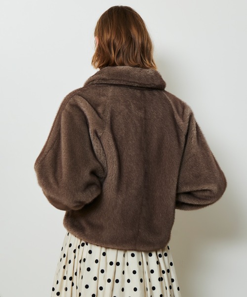 allureville（アルアバイル）の「フェイクミンクファーブルゾン（ブルゾン・レディース・モカ/ダークブラウン・2）」の14枚目の写真