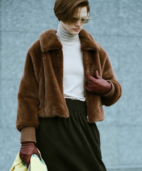 allureville（アルアバイル）の「フェイクミンクファーブルゾン（ブルゾン・レディース・モカ/ダークブラウン・2）」の9枚目の写真