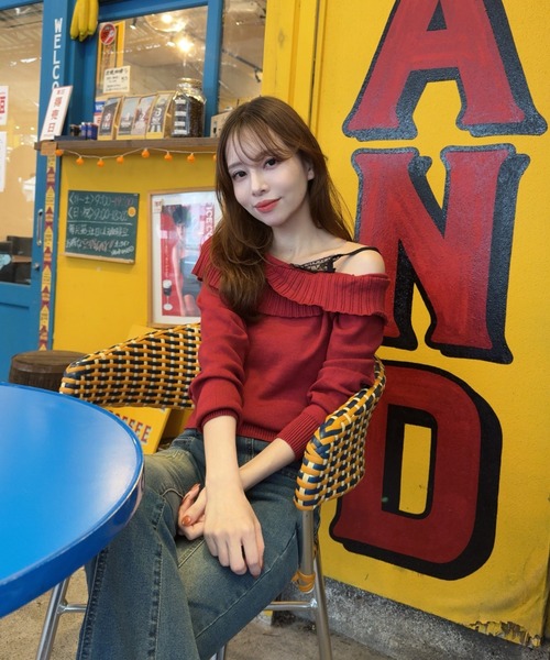 Mejoul（メジュール）の「【2025秋冬新作】レースフェイクレイヤードオフショルニット（ニット/セーター・レディース・グレー/ブラック/アイボリー/レッド・F）」の14枚目の写真