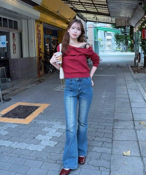 Mejoul（メジュール）の「【2025秋冬新作】レースフェイクレイヤードオフショルニット（ニット/セーター・レディース・グレー/ブラック/アイボリー/レッド・F）」の12枚目の写真