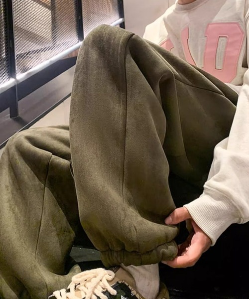 SHEPP(シープ)の「裏ボア ルーズスウェットパンツ(スウェットパンツ・レディース・カーキ/ブラック・L/M)」の6枚目の写真