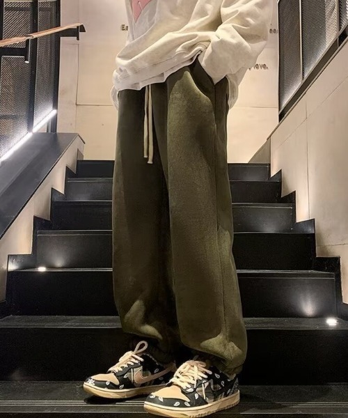 SHEPP(シープ)の「裏ボア ルーズスウェットパンツ(スウェットパンツ・レディース・カーキ/ブラック・L/M)」の16枚目の写真