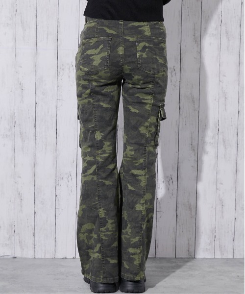 archive レイヤード フレア ブーツカット カモフラ セール】《カモフラ×カーゴ》レディース ストレッチフレアパンツ