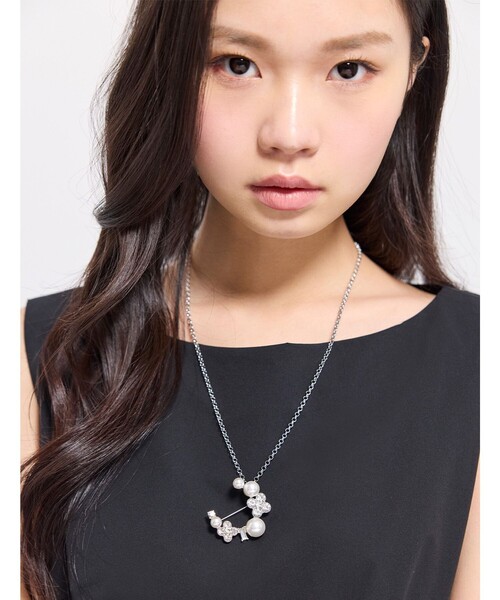 TOCCA(トッカ)の「WITH FLORA 2WAY BROOCH NECKLACE ブローチネックレス(ブローチ/コサージュ・レディース・シルバー系/ゴールド系・F)」の5枚目の写真