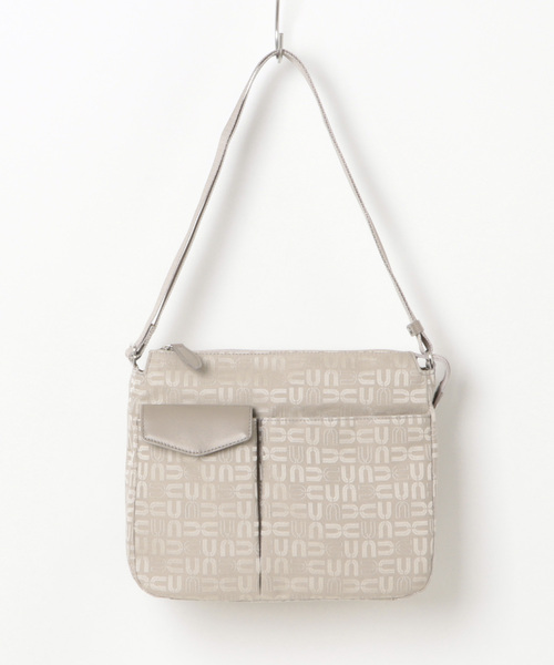 U by Ungaro（ユーバイウンガロ）の「U by ungaro(ユーバイウンガロ)　ルイ　ショルダー（M）（ショルダーバッグ・レディース・ベージュ/ブラック/ブルーグレー・FREE）」の3枚目の写真