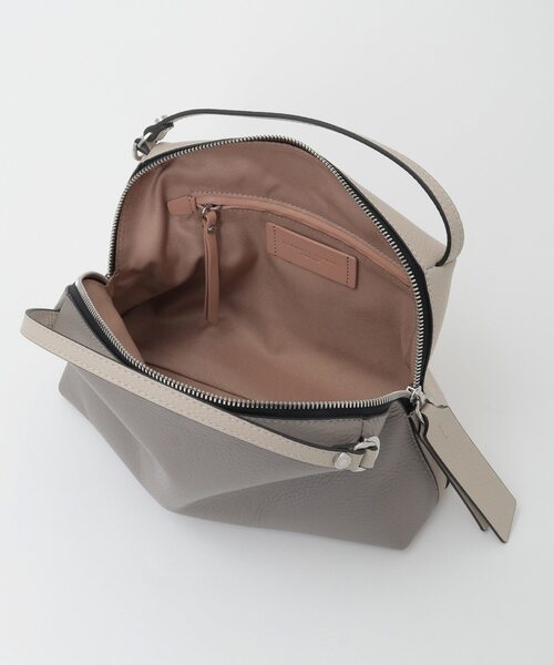 Tiara（ティアラ）の「【Gianni Chiarini/ジャンニキャリーニ】ALIFA（大）（ショルダーバッグ・レディース・アイボリー・FREE）」の3枚目の写真