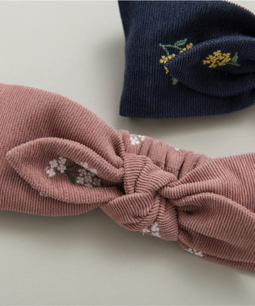 BRANSHES（ブランシェス）の「【ベビー / おそろい】きんもくせい刺繍ヘアバンド（ヘアバンド・キッズ・ネイビー/ピンク・FREE）」の4枚目の写真