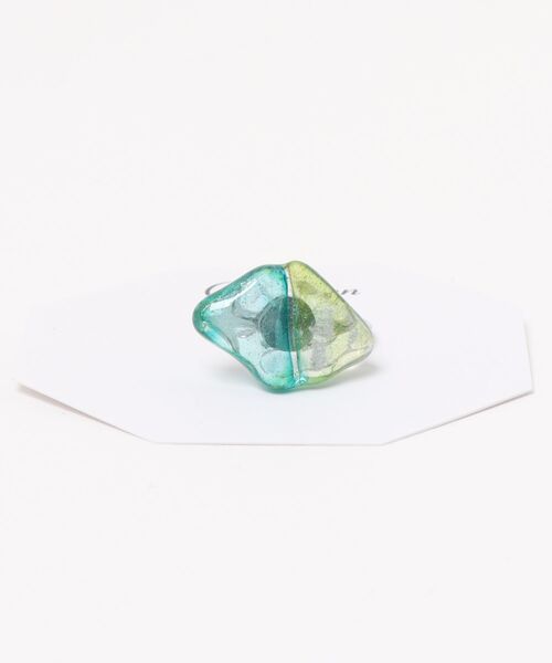 tone（トーン）の「【Octagon】【シーグラスリング】エメラルドグリーン／やわらかな彩りの２粒リング　　(MA)（リング・レディース・ブルー・FREE）」の5枚目の写真