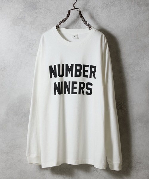 NUMBER (N)INE(ナンバーナイン)の「NUMBER NINERS PRINTED CLASSIC L/S T-SHIRT / ナンバーナイナーズ ロゴプリント クラシック ロンT(Tシャツ/カットソー・メンズ・ブラック/チャコール/ホワイト・M/L/XL)」の1枚目の写真