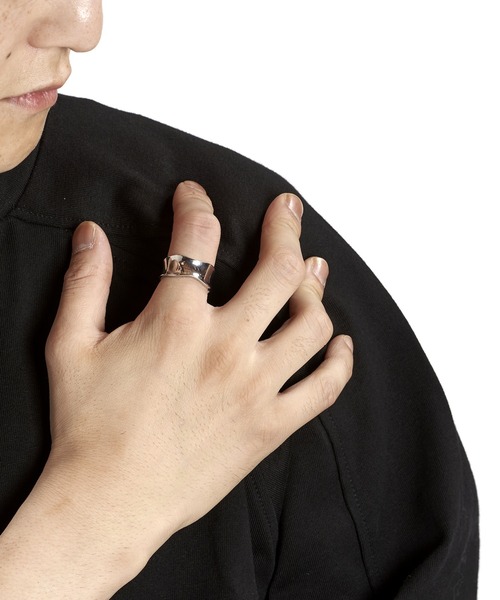 NO ID.（ノーアイディ）の「【NO ID.】Distortion Ring / ディストーション リング（ネックレス・メンズ・シルバー・ONE SIZE）」の14枚目の写真