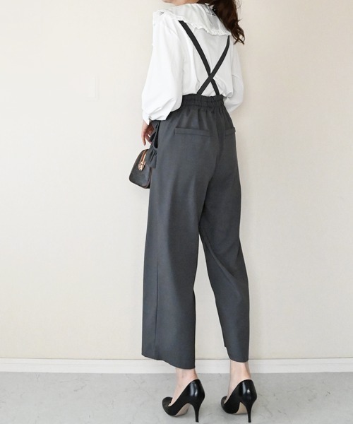 Neige(ネージュ)の「2wayサロペットフリルポケットパンツ(サロペット/オーバーオール・レディース・ブラック・ONE SIZE)」の11枚目の写真