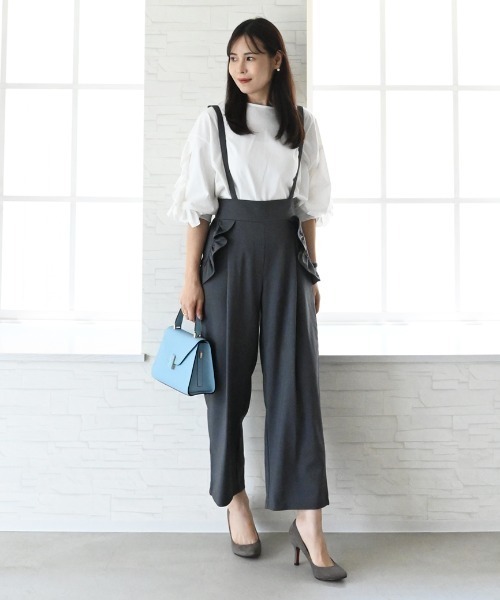 Neige(ネージュ)の「2wayサロペットフリルポケットパンツ(サロペット/オーバーオール・レディース・ブラック・ONE SIZE)」の12枚目の写真