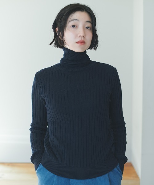 THREE FIFTY STANDARD(スリーフィフティースタンダード)の「THREE FIFTY STANDARD日本製のコットン100%リブタートル(ニット/セーター・レディース・グレイッシュブルー/ダークネイビー/ホワイト系その他・3L/LL/M/L)」の3枚目の写真