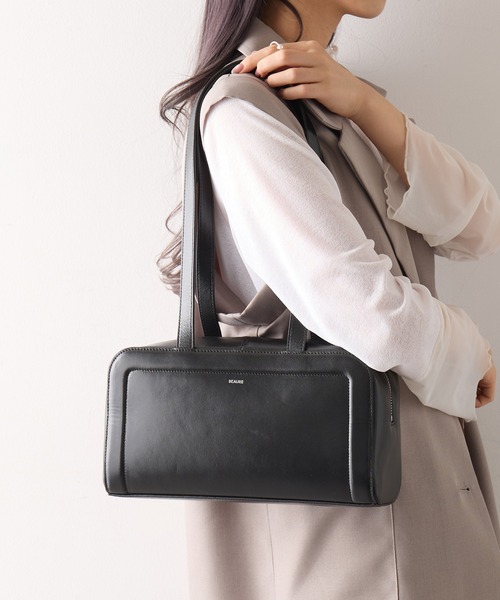 Beau're(ヴュレ)の「【BEAURE】カウレザー ロングハンドルボストンバッグ B-26137(ボストンバッグ・レディース・ベージュ/ライトグリーン/ブラック/ブラウン・FREE)」の2枚目の写真