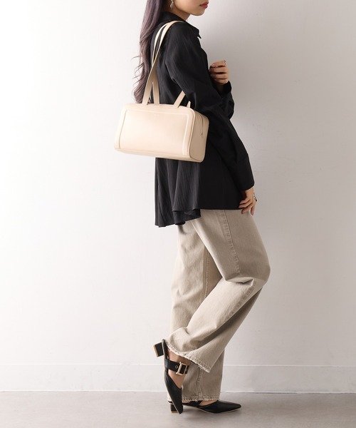 Beau're(ヴュレ)の「【BEAURE】カウレザー ロングハンドルボストンバッグ B-26137(ボストンバッグ・レディース・ベージュ/ライトグリーン/ブラック/ブラウン・FREE)」の22枚目の写真
