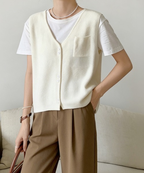 Miniministore（ミニミニストア）の「Vネックニットベスト ニットジレ 重ね着（ベスト・レディース・キャメル/ベージュ/ブラック/カーキ/アイボリー/グレー/ブラウン・FREE）」の3枚目の写真