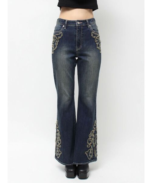 EVRIS（エヴリス）の「ウエスタンデザインフレアデニムパンツ（デニムパンツ・レディース・インディゴブルー/ライトブルー・SMALL/MEDIUM）」の6枚目の写真