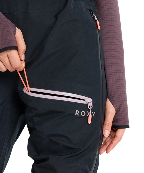 ROXY(ロキシー)の「GORE-TEX LUNALITE 3L/ロキシーゴアテックススキースノーボードウェア(ゴアテックスビブパンツ)(その他パンツ・レディース・ブラック・MEDIUM/LARGE)」の8枚目の写真