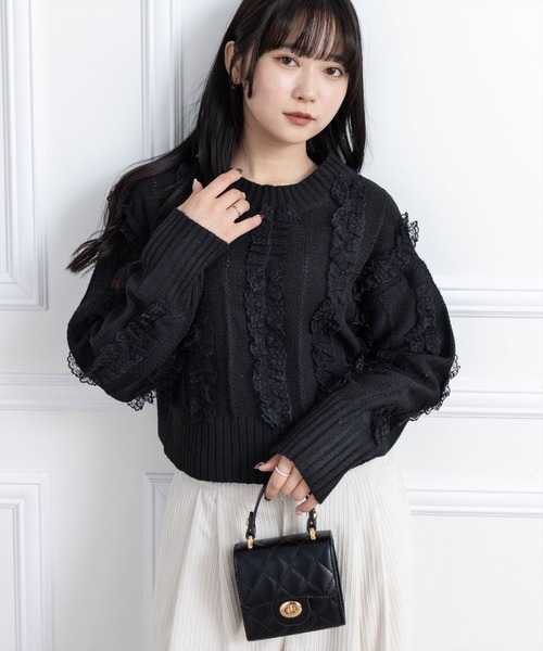 CLEAR BASIC（クリアベーシック）の「レースフリルニットトップス［大人 カジュアル ガーリー 着回し力抜群］≪AW新作≫（ニット/セーター・レディース・アイボリー/ブラック/ピンク・F）」の2枚目の写真