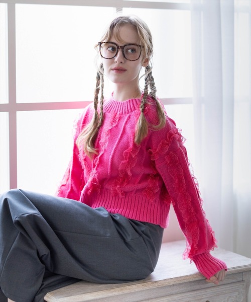 CLEAR BASIC（クリアベーシック）の「レースフリルニットトップス［大人 カジュアル ガーリー 着回し力抜群］≪AW新作≫（ニット/セーター・レディース・アイボリー/ブラック/ピンク・F）」の4枚目の写真