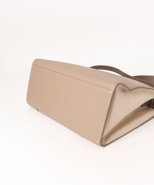 COLE HAAN（コールハーン）の「キャリーオール ショルダーバッグ womens（ハンドバッグ・レディース・ブラウン・OSFA）」の6枚目の写真