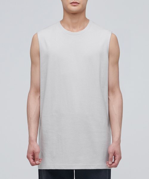 MUSINSA STANDARD（ムシンサスタンダード）の「レイヤードスリーブレストップ_ロング丈 [マッシュルーム]（Tシャツ/カットソー・メンズ・その他・SMALL/MEDIUM/X-SMALL）」の2枚目の写真