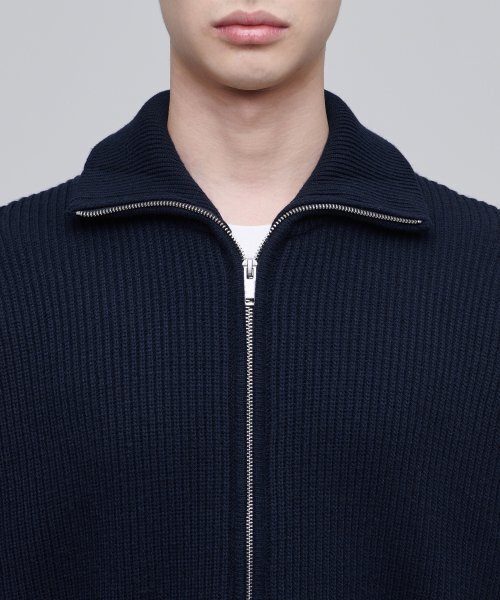 MUSINSA STANDARD（ムシンサスタンダード）の「リラックスドリブニットジップアップ [ネイビー]（ニット/セーター・メンズ・その他・SMALL/MEDIUM/LARGE/X-LARGE/XX-LARGE）」の7枚目の写真