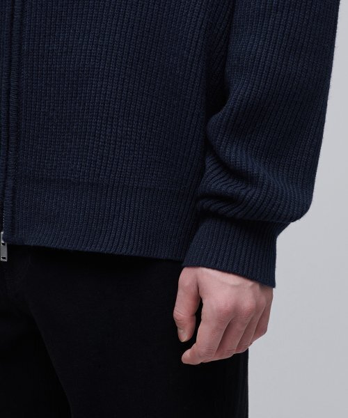 MUSINSA STANDARD（ムシンサスタンダード）の「リラックスドリブニットジップアップ [ネイビー]（ニット/セーター・メンズ・その他・SMALL/MEDIUM/LARGE/X-LARGE/XX-LARGE）」の10枚目の写真