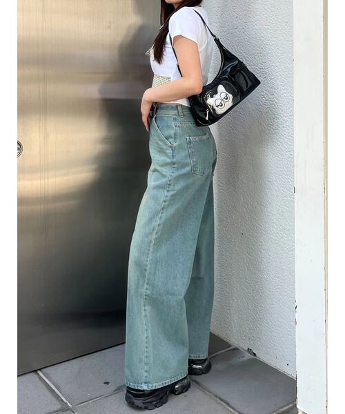EMODA(エモダ)の「ワイドルーズジーンズ(デニムパンツ・レディース・ライトブルー/インディゴブルー/ベージュ・SMALL/MEDIUM)」の6枚目の写真