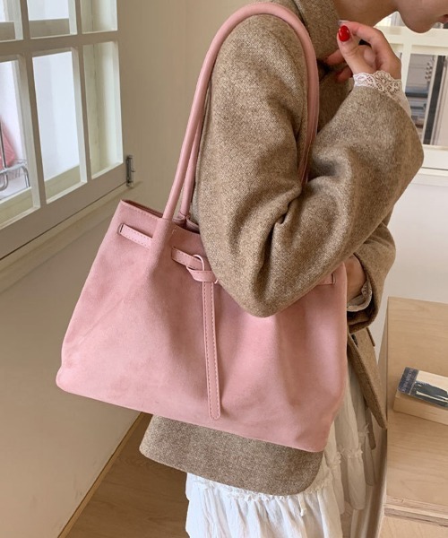 Miniministore(ミニミニストア)の「スエード調トートバッグ ベルトデザイン鞄(トートバッグ・レディース・ブラック/ブラウン/キャメル/ピンク/ワインレッド・FREE)」の5枚目の写真