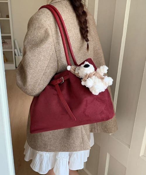 Miniministore(ミニミニストア)の「スエード調トートバッグ ベルトデザイン鞄(トートバッグ・レディース・ブラック/ブラウン/キャメル/ピンク/ワインレッド・FREE)」の14枚目の写真