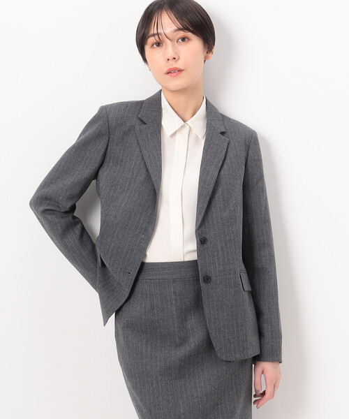 COMME CA(コムサ)の「〔 TALLサイズ 〕 【セットアップ対応】ウールストライプ シングルジャケット(スーツジャケット・レディース・グレー/ネイビー・13号/15号)」の5枚目の写真