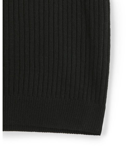 BESLOW(ビースロー)の「CASHMERE BLENDED SLIM FIT CREW NECK KNIT BLACK(ニット/セーター・メンズ・その他・SMALL/MEDIUM/LARGE/X-LARGE)」の4枚目の写真