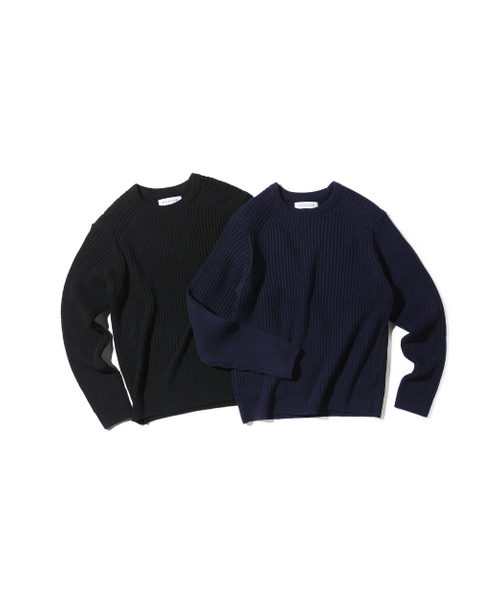 BESLOW(ビースロー)の「CASHMERE BLENDED SLIM FIT CREW NECK KNIT BLACK(ニット/セーター・メンズ・その他・SMALL/MEDIUM/LARGE/X-LARGE)」の7枚目の写真