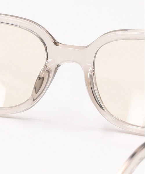 Right-on(ライトオン)の「Right-on Basic(ライトオンベーシック)【メンズ】調光レンズサングラス(ファッショングラス)(その他・メンズ・グレー・ONE SIZE)」の7枚目の写真